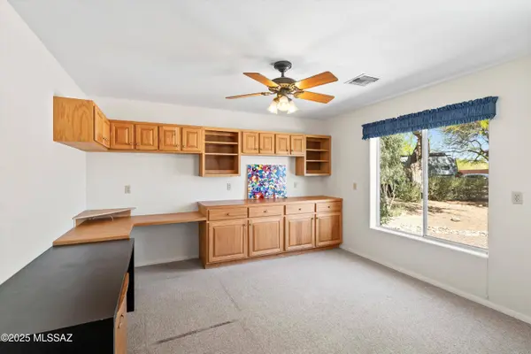 4048 E Adams Rib Place, Tucson, AZ 85739