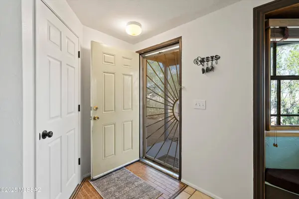 4734 S Apple Tree Avenue, Tucson, AZ 85730