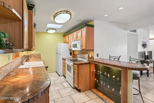 4734 S Apple Tree Avenue, Tucson, AZ 85730