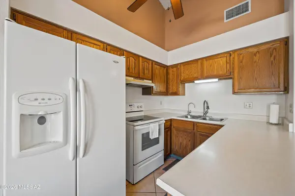 9737 E 1st Street, Tucson, AZ 85748