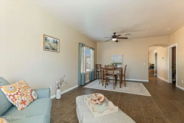 77 E Corte Rancho Centro, Sahuarita, AZ 85629