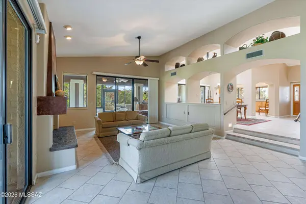 4980 N Calle Bujia, Tucson, AZ 85718