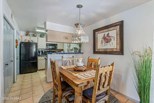 5751 N Kolb Road #40104, Tucson, AZ 85750