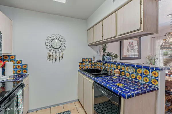 5751 N Kolb Road #40104, Tucson, AZ 85750