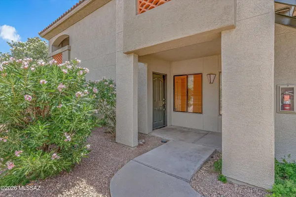 5751 N Kolb Road #40104, Tucson, AZ 85750