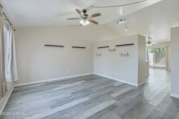 8727 E Boojum Pl, Tucson, AZ 85730