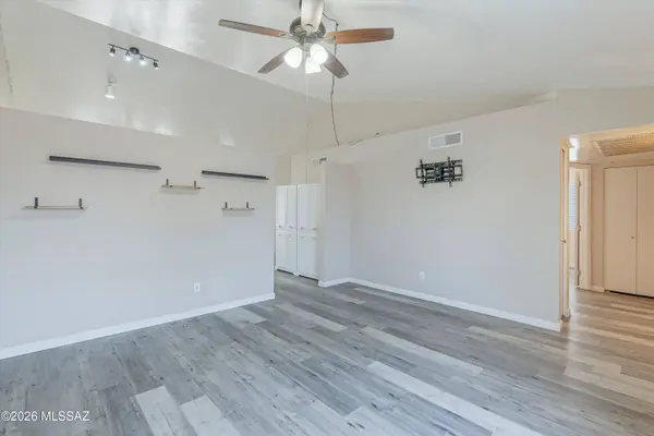 8727 E Boojum Pl, Tucson, AZ 85730