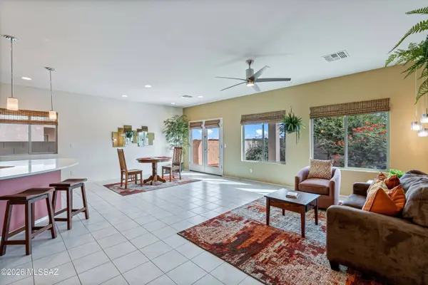 33701 S Presidio Pl, Red Rock, AZ 85145