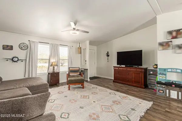 5386 N Whitetail Road, Marana, AZ 85653