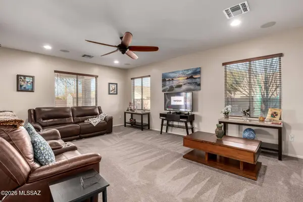 1001 E Ashburn Mountain Drive, Sahuarita, AZ 85629