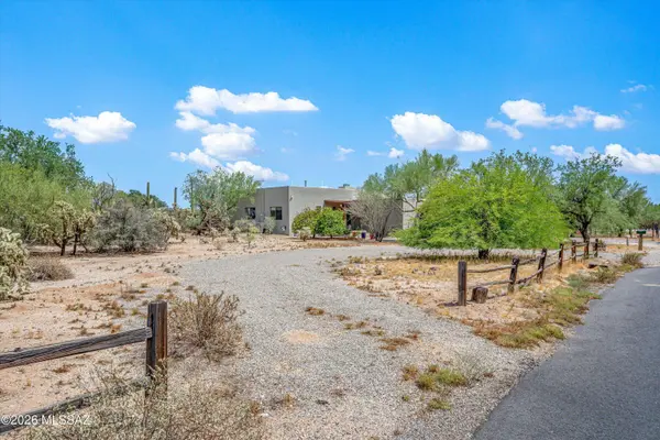 8220 N Placita Sur Oeste, Tucson, AZ 85741