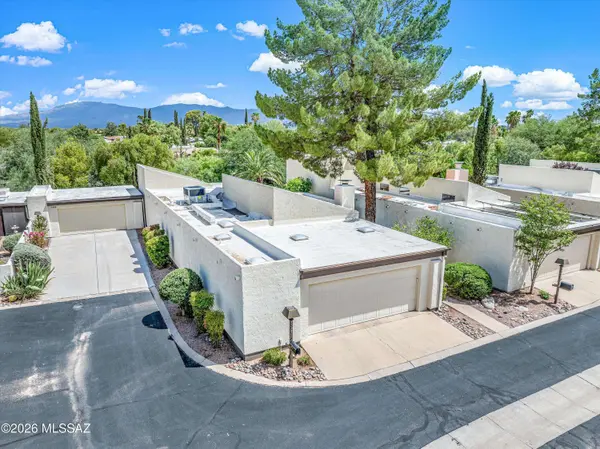 7357 E Cascada Cir, Tucson, AZ 85715