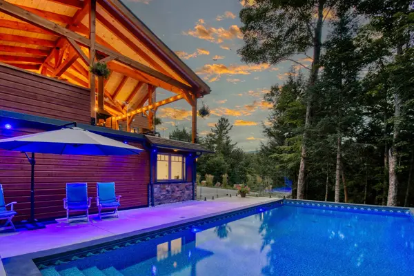 2611 Ch. du Village, Mont-tremblant, QC J8E1E9