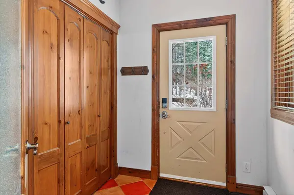 122 Ch. des Quatre-Sommets #1, Mont-tremblant, QC J8E1C6