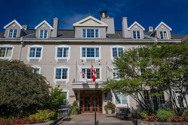 160 Ch. du Curé-Deslauriers #420, Mont-tremblant, QC J8E1C9