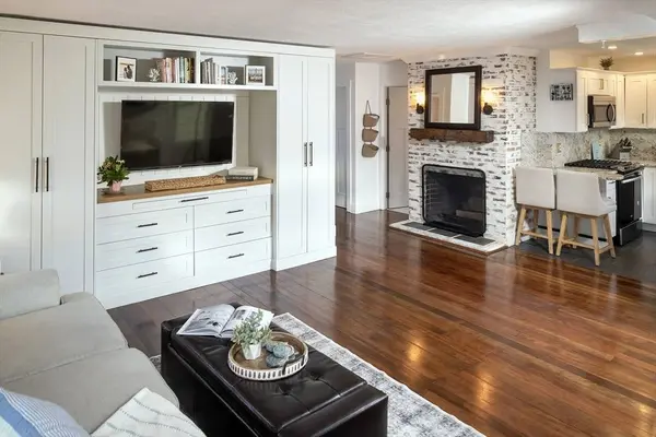 15 Samoset Avenue, Duxbury, MA 02332