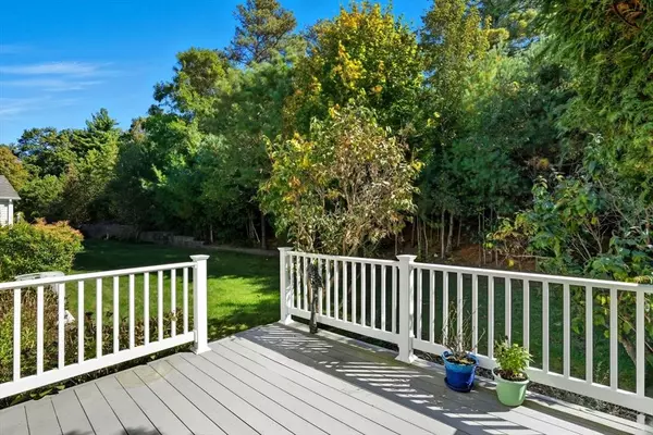 3 Alec Lane, Plymouth, MA 02360