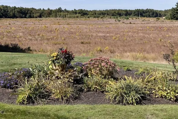 25 Dukes Brook Road, Plympton, MA 02367