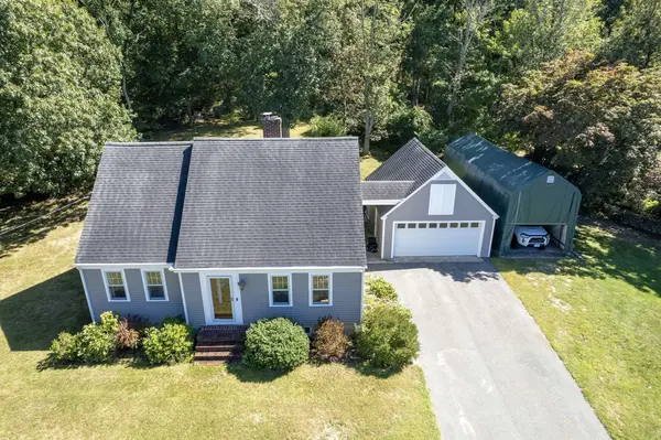 22 Forge Road, Freetown, MA 02702