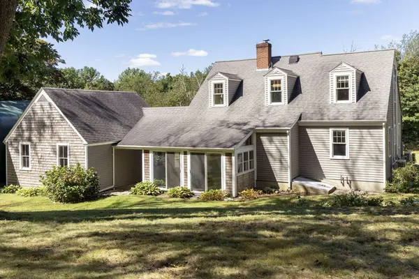 22 Forge Road, Freetown, MA 02702