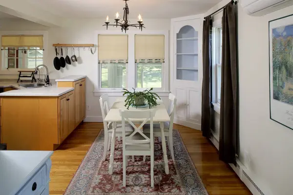 22 Forge Road, Freetown, MA 02702