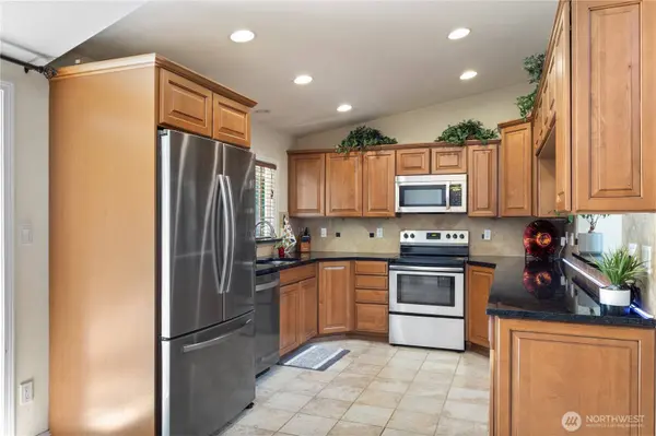 4231 SW 328th CT, Federal Way, WA 98023