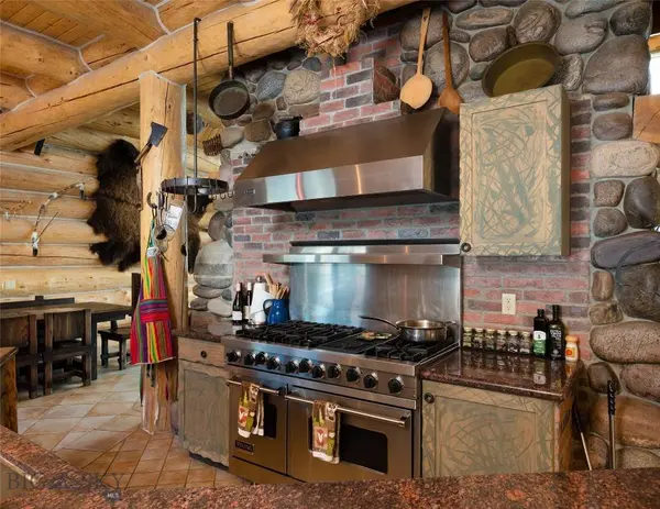 140 Upper Beehive Loop RD, Big  Sky, MT 59716