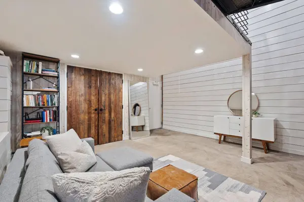 801 Washington AVE N #121, Minneapolis, MN 55401