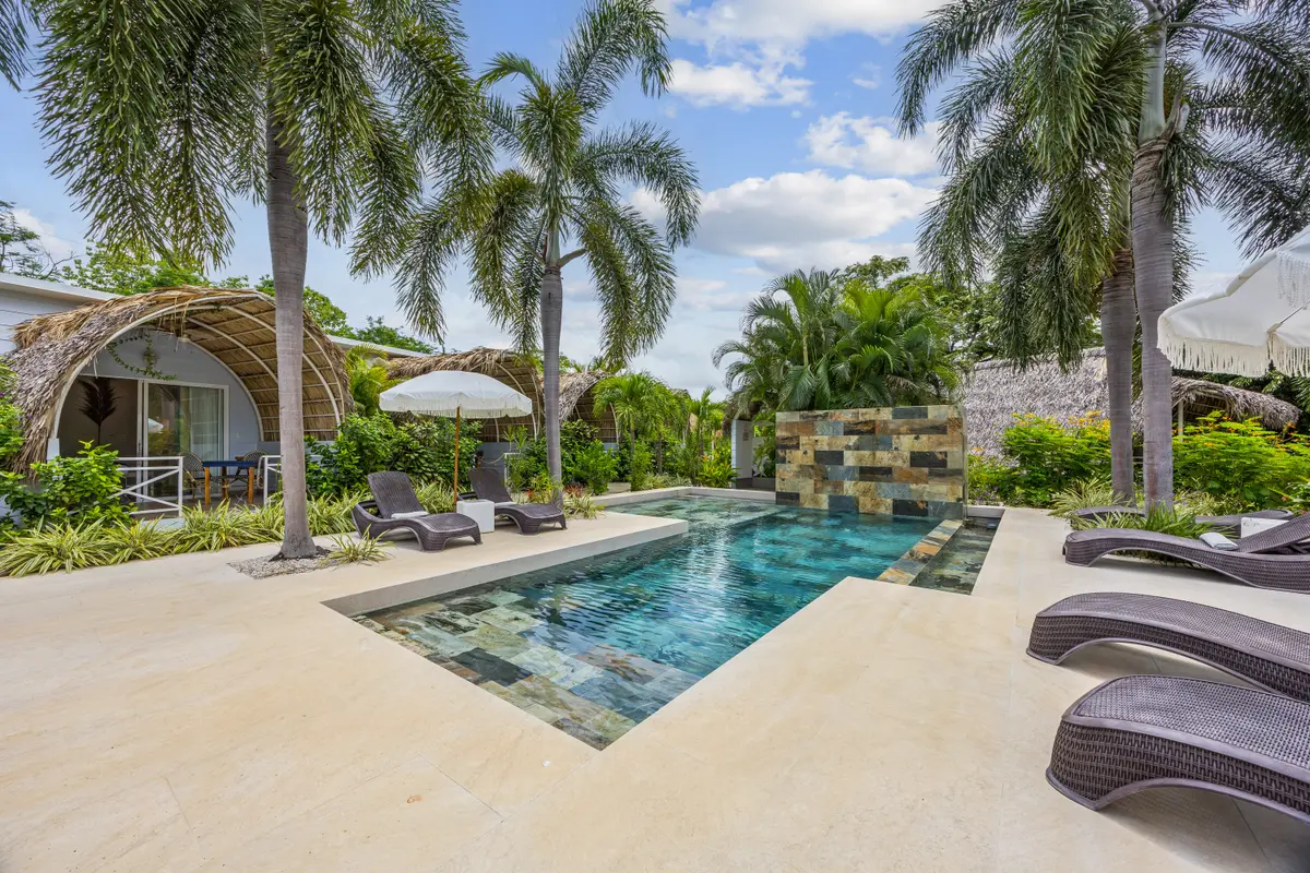 Les Voiles Blanches Luxury Lodge – Boutique Luxury Oasis Near Tamarindo, Costa Rica,