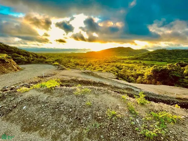 Best Ocean View Lot on the Market in Playa Grande, Santa Cruz, 50308