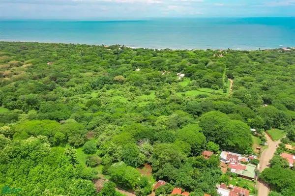 Los Pargos Playa Negra Lot w/ Private Well + Dwellings, Santa Cruz, 50303