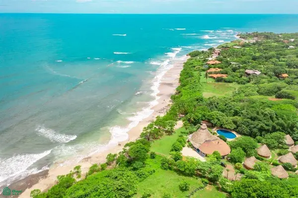 Los Pargos Playa Negra Lot w/ Private Well + Dwellings, Santa Cruz, 50303