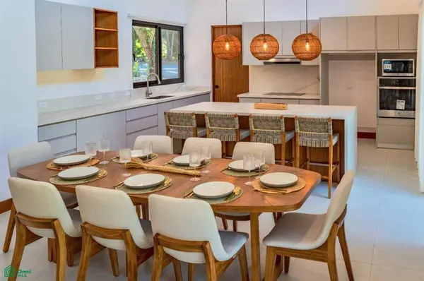 Effortless Luxury in Grande’s Premier Gated Comm, Santa Cruz,