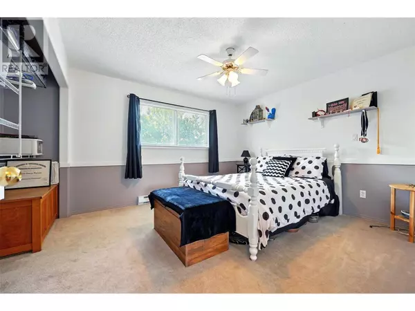 330 Pineview Road, Penticton, BC V2A7S1