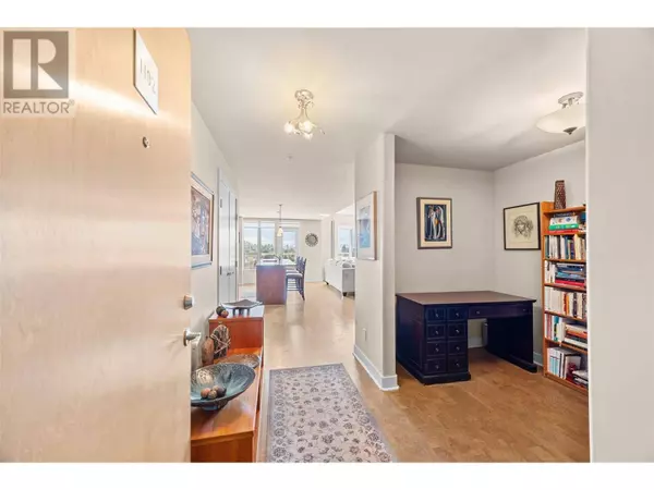1160 Bernard AVE #1102, Kelowna, BC V1Y6R2