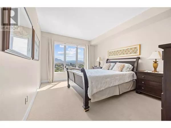 1160 Bernard AVE #1102, Kelowna, BC V1Y6R2