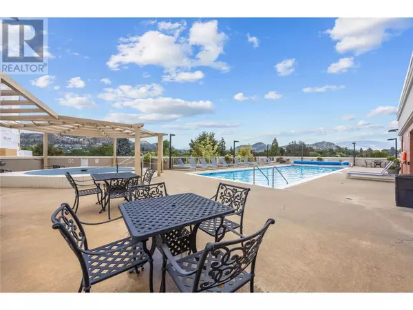 1160 Bernard AVE #1102, Kelowna, BC V1Y6R2