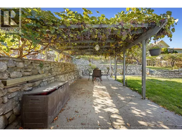 10212 Happy Valley Road, Summerland, BC V0H1Z7