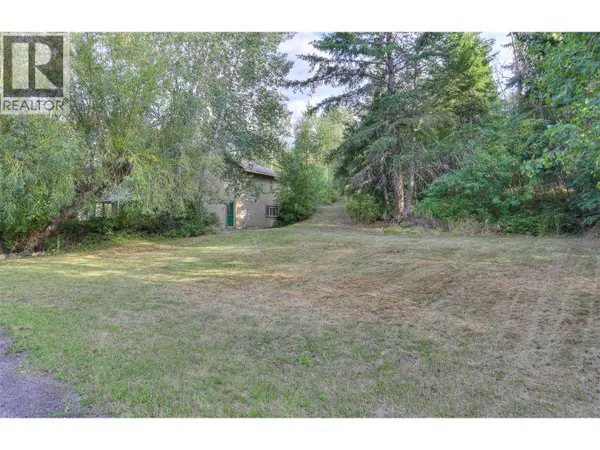 3525 McKellar Road, West Kelowna, BC V4T1W1