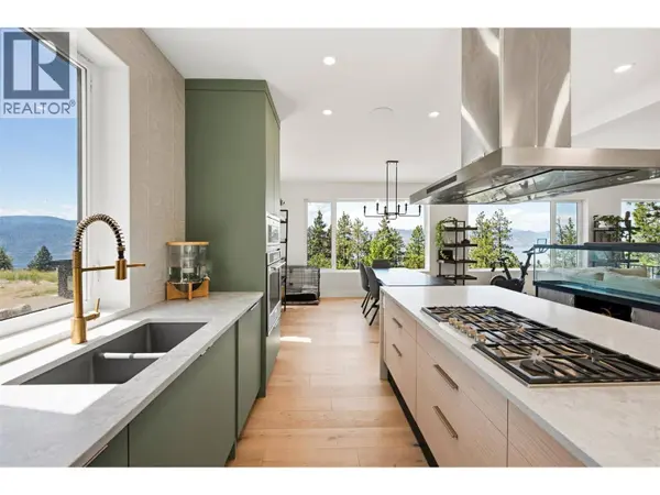 2980 Outlook Way, Naramata, BC V0H1N1