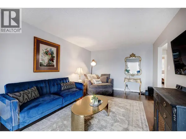 3874-3876 Glenway Road, West Kelowna, BC V4T1C9