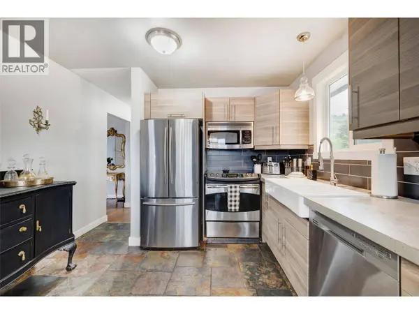 3874-3876 Glenway Road, West Kelowna, BC V4T1C9