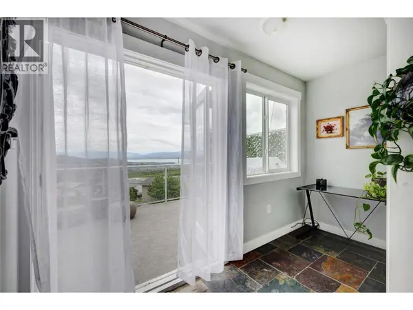 3874-3876 Glenway Road, West Kelowna, BC V4T1C9