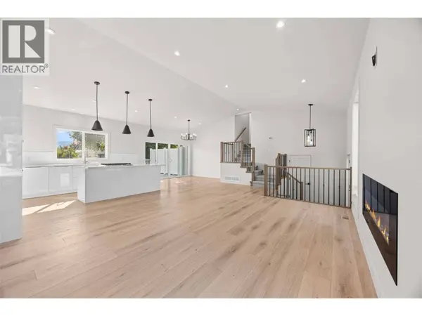 4141 San Clemente Avenue, Peachland, BC V0H1X6