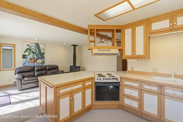 1620 E JW Drive, Hoback Jct., WY 83001