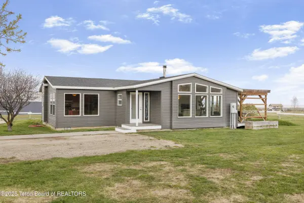 4722 E 1000, Victor, ID 83455