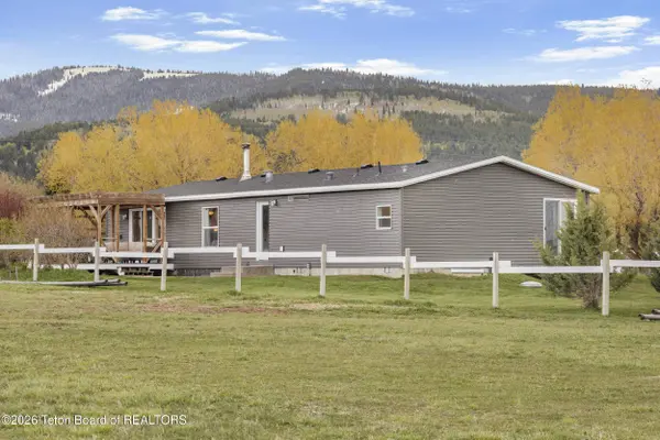 4722 E 1000, Victor, ID 83455