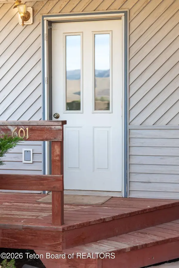 601 ROOSEVELT Street, Dubois, WY 82513