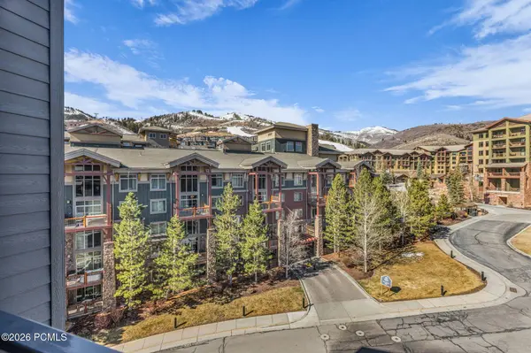 2670 W Canyons Resort DR Drive #412, Park City, UT 84098