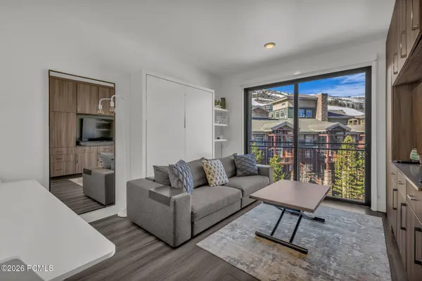 2670 W Canyons Resort DR Drive #412, Park City, UT 84098